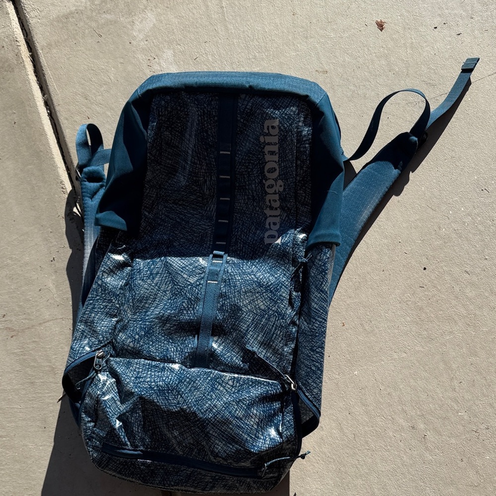 Patagonia Navy and Black Men's Backpack